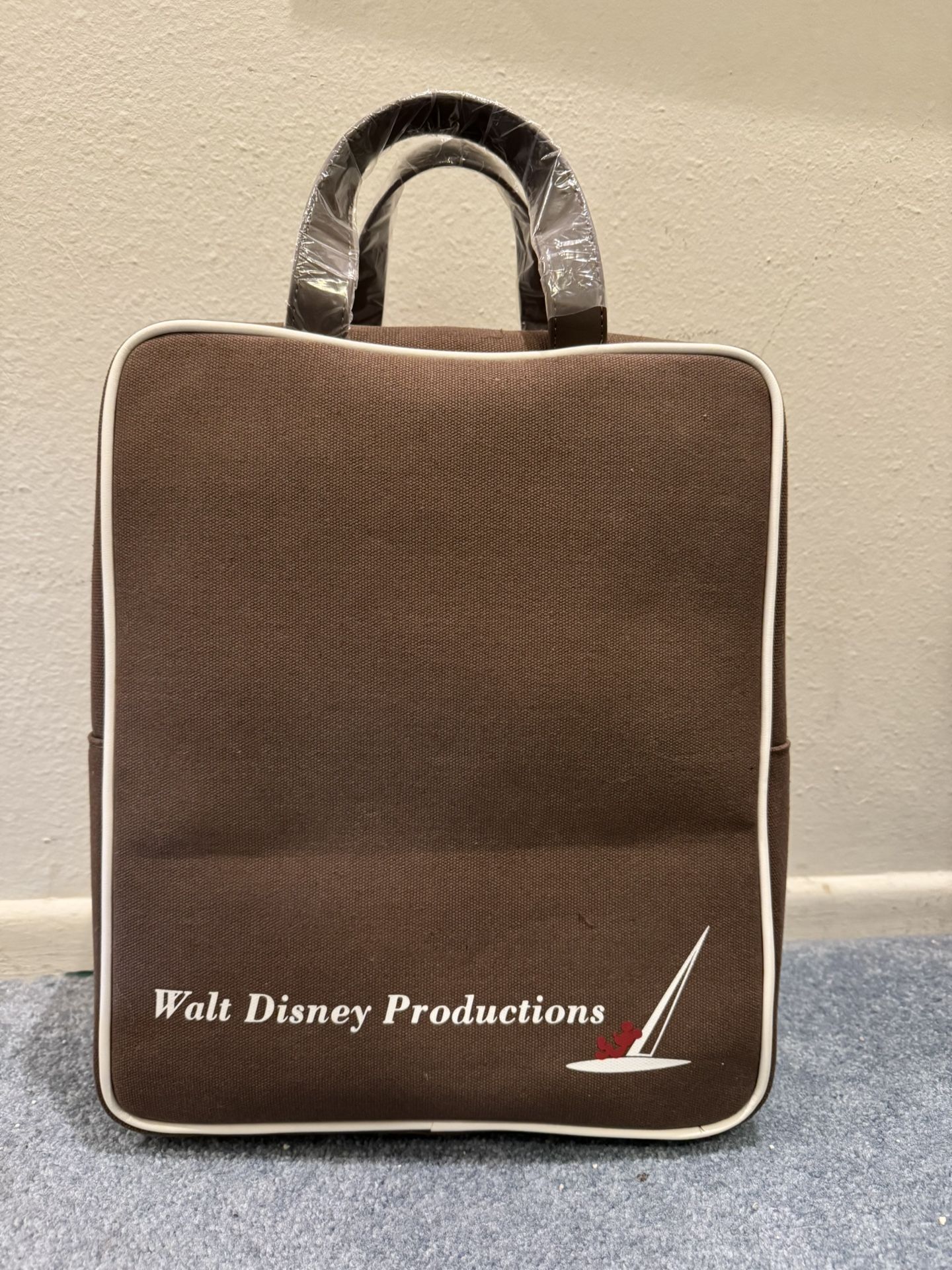 Loungefly Walt Disney Productions D23 Expo Exclusive Travel/Tote Bag NWT