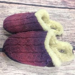 Ugg Slides girls size 3