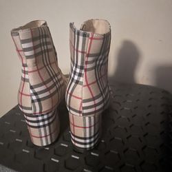 Women boots