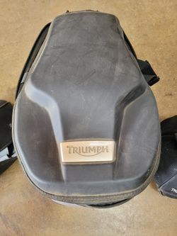 2013 - 2017 GENUINE TRIUMPH TROPHY 1215 EXPANDABLE TANK BAG