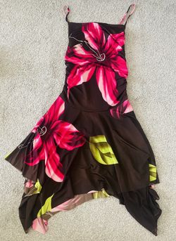 Women’s Floral Dress- Small