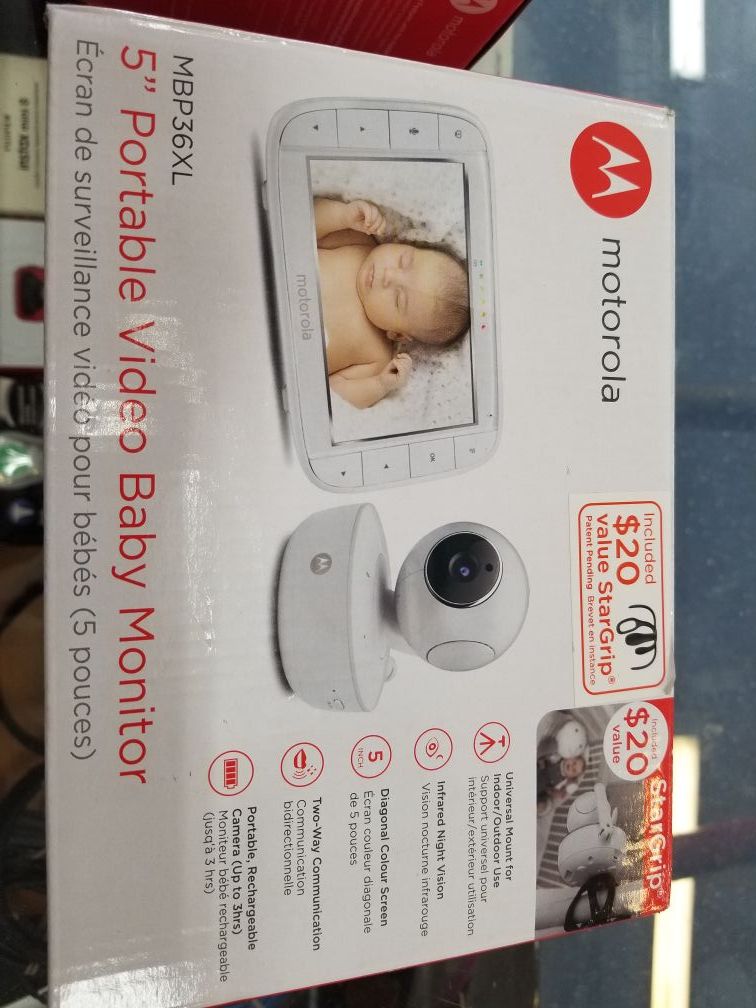 Motorola MBP36XL Portable Video Baby Monitor - Main Image