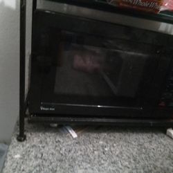 Magic Chef Microwave 