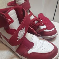 Nike Air  Jordan 1 Hi FlyEase