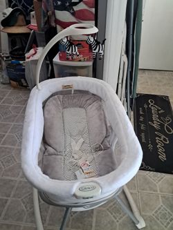 Graco bassinet  , north hills area
