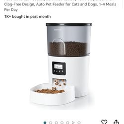 2 automatic pet feeders