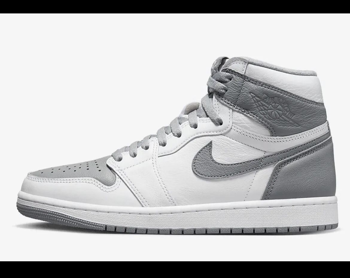 Air Jordan 1 Retro High|OG Stealth|555088 037|Men’s Size 11|Brand New|
