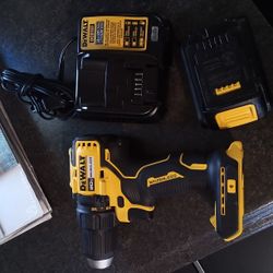 DeWalt Brushless Motor 1/2 Drill/Driver Combo