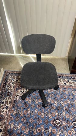 Armless Office Desk Chair with Wheels