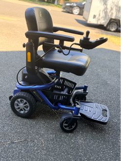 Golden Electric Wheelchair