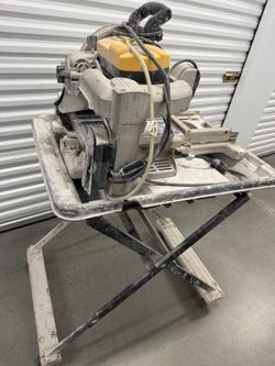 🔧 DeWalt Wet Tile Saw – Used, Fully Functional