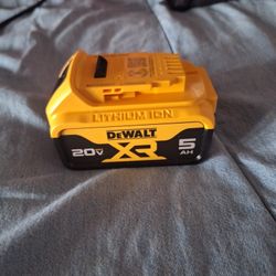 Dewalt 20v Max 5AH XR Battery 