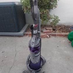Dyson Ball Vacuum 