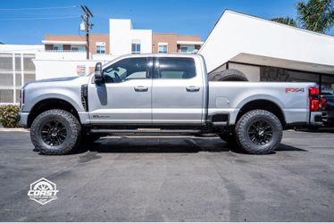 Readylift 2.5” Level Kit For Ford Super Duty