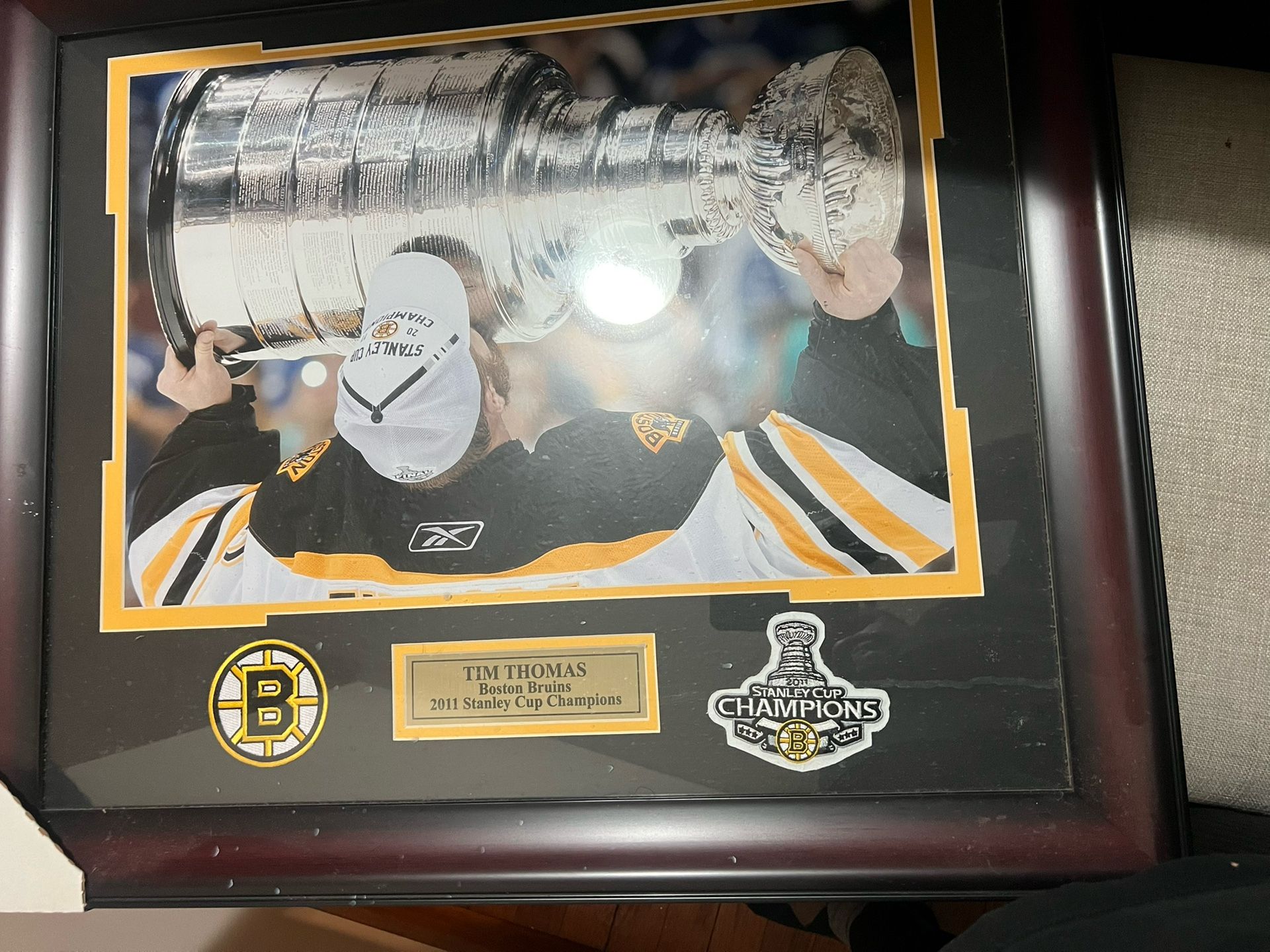 Ruins Tim Thomas 2011 Stanley Cup Championship