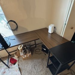 Work Desk