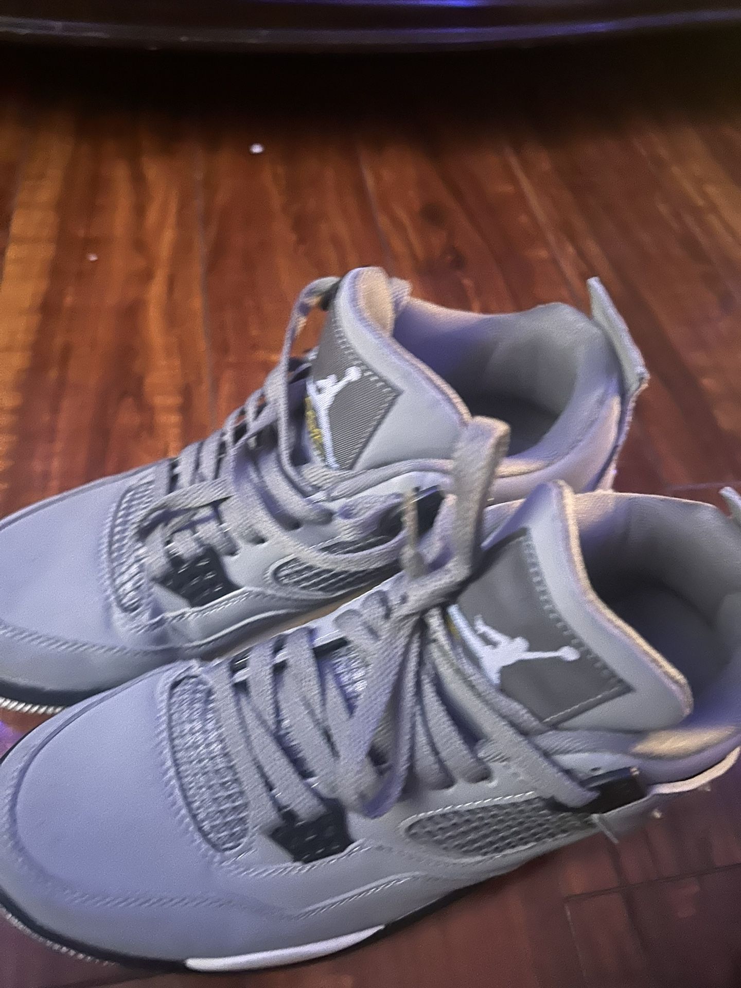 Jordan 4 cool grey
