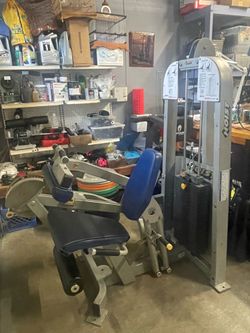 Hoist Fitness HD 2400 Leg Extension / Leg Curl