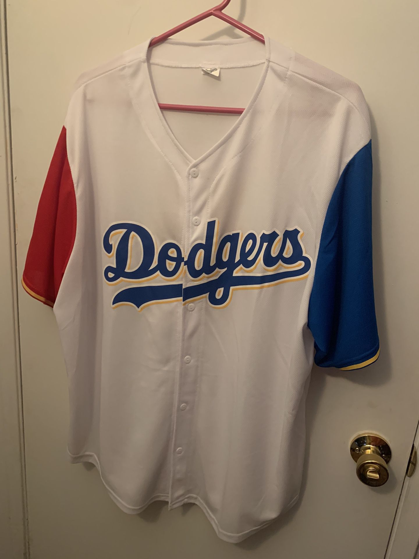 Los Angeles Dodgers Filipino Heritage Night Jersey Size XL (2019) for Sale  in Montebello, CA - OfferUp