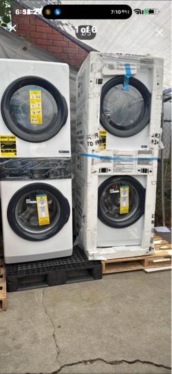 Electrolux Stacked Washer Dryer Unit