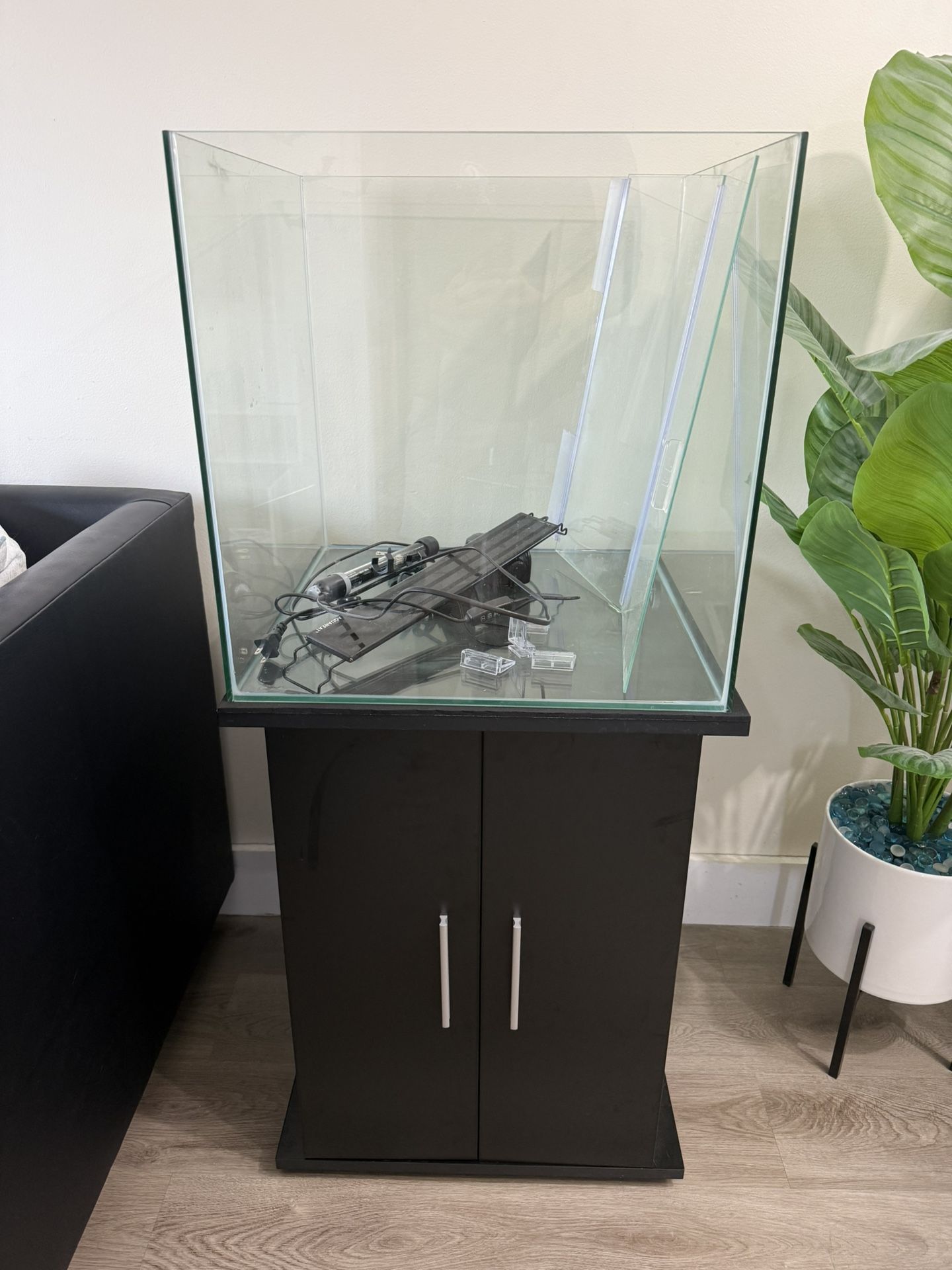 Aquarium and Stand