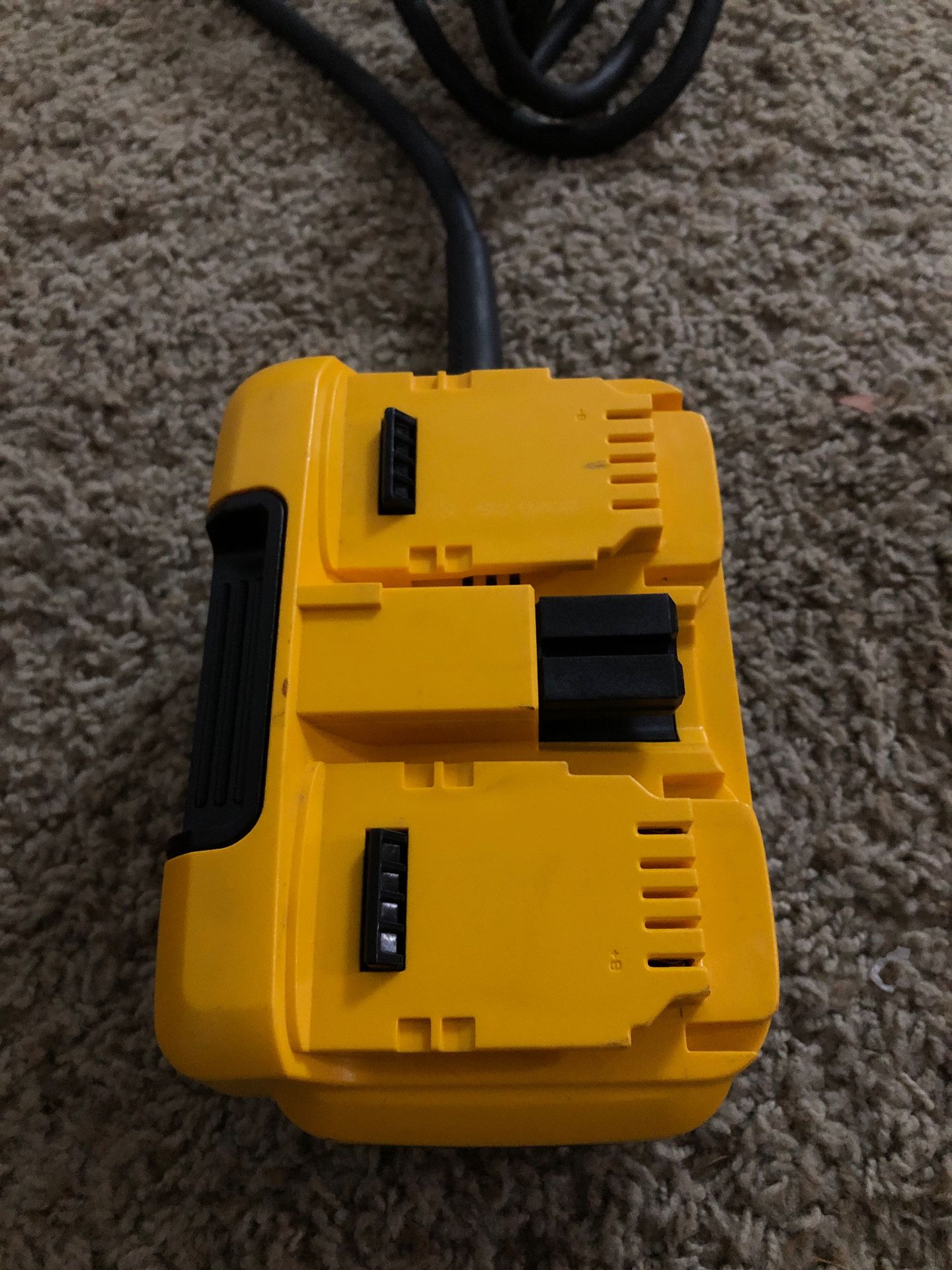 DEWALT FLEXVOLT 120-Volt Corded Power Supply AC Adapter