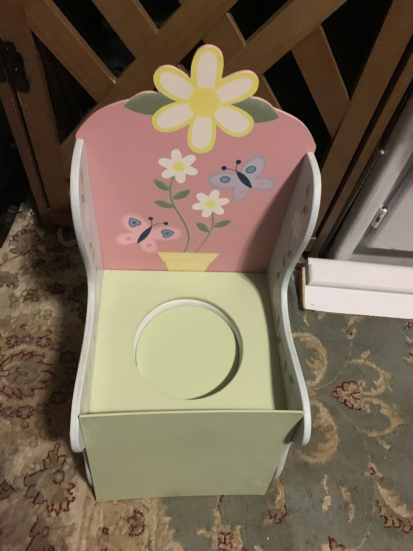 Potty Chair for Sale in Bakersfield, CA OfferUp