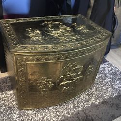 Antique Wooden Coal Scuttle Brass Embossed Decoration Fireplace Decor Storage