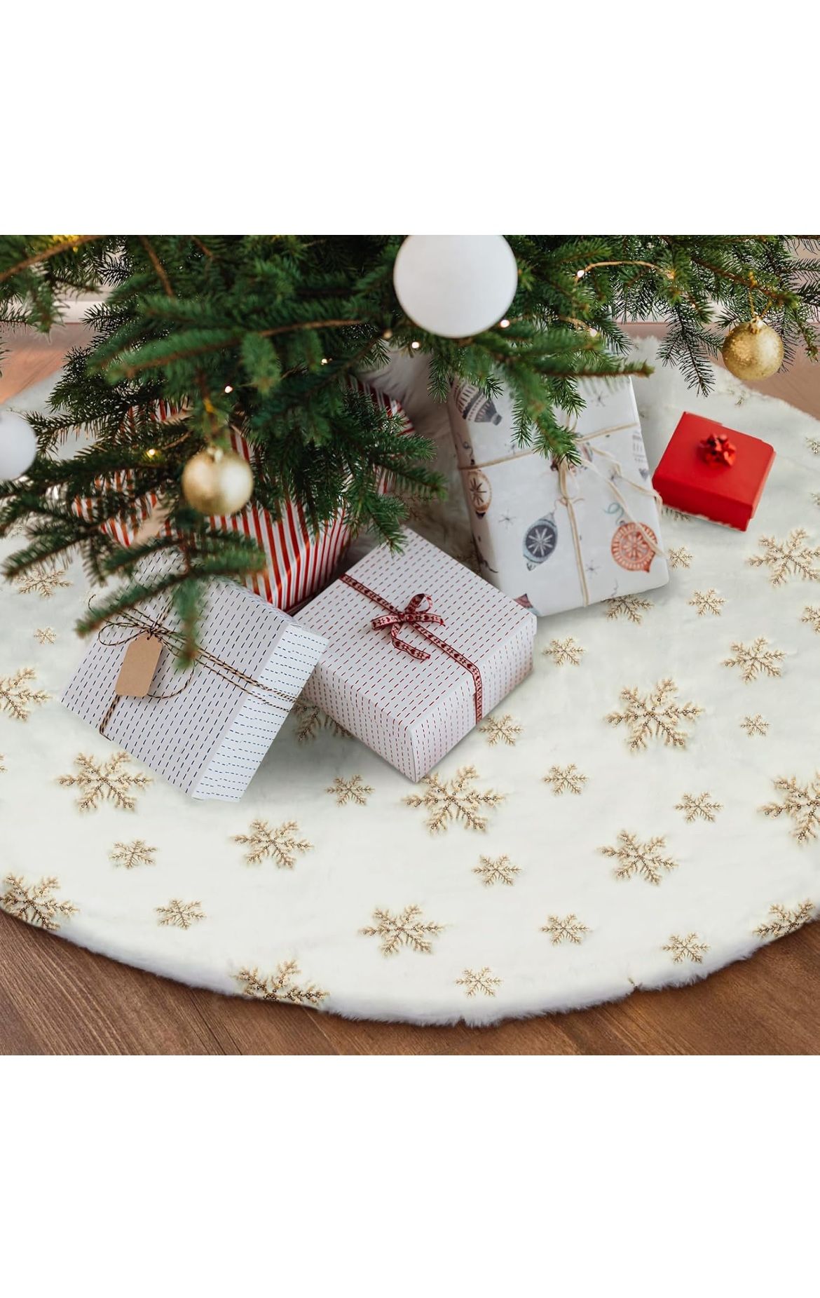 Christmas Tree Skirt 30 Inches Double Layers Gold Sequin Snowflakes Tree Skirt White Luxury Faux Fur Christmas Decorations Holiday Party Decoration