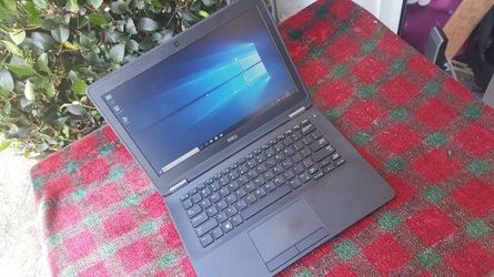 13" dell laptop-i5(6300ucpu)2.50ghz,8gigs,180sdd,webcam,bluetooth,hdmi- (6th gen laptop, perfect cond