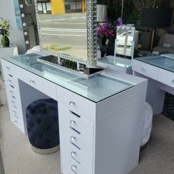 White Vanity with Mirror LED Light New