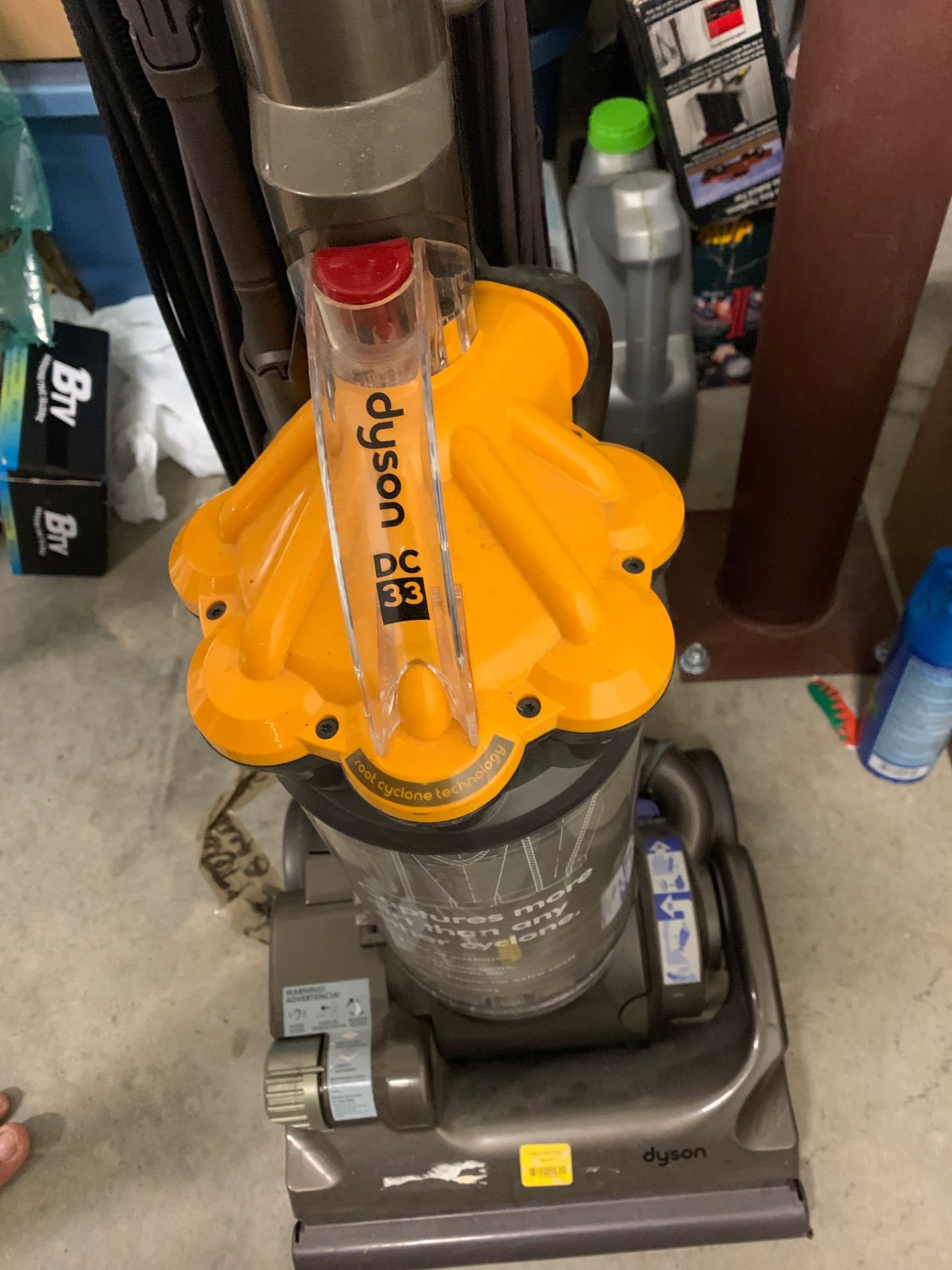 Dyson DC33 vaccum