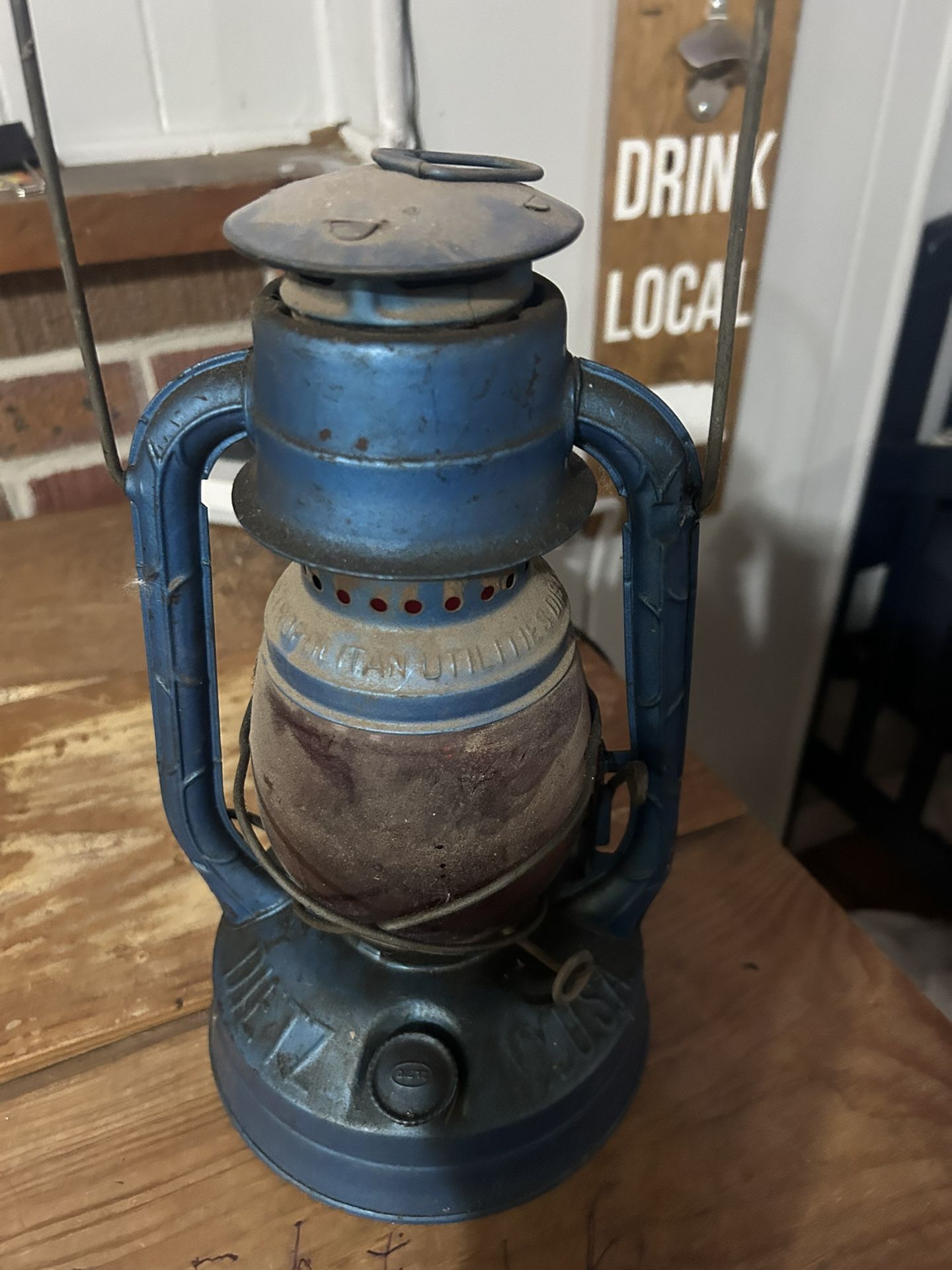 “Little Wizard” oil lantern,