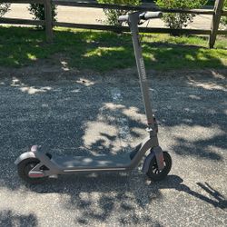 Phantom Gogo A8 Comes With Charger 15.5 Mph