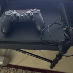 PS 4 Complete Console