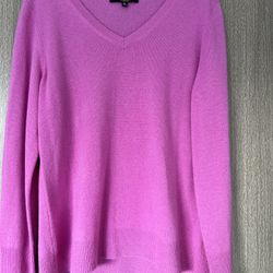 Women’s  Lilac Colored Cashmere Pullover Sweater