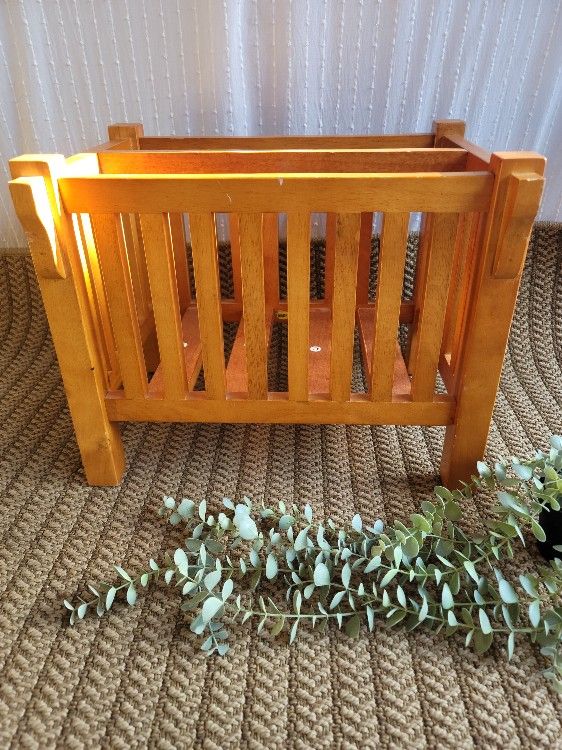 Magazine Rack For SALE