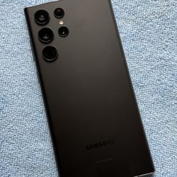 Samsung Galaxy S22 Ultra 128GB Factory Unlocked Excellent Condition 