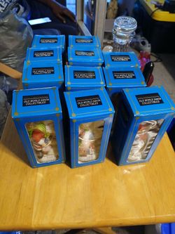 Vintage  Porcelain Old World Santa Figurines