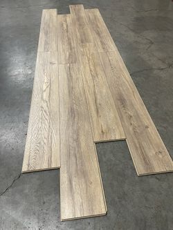 Waterproof laminate flooring Scratch resistant Pad Attached 2.79/sf