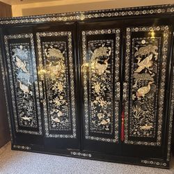 Beautiful Korean Mother Of Pearl Chest/Wardrobe   