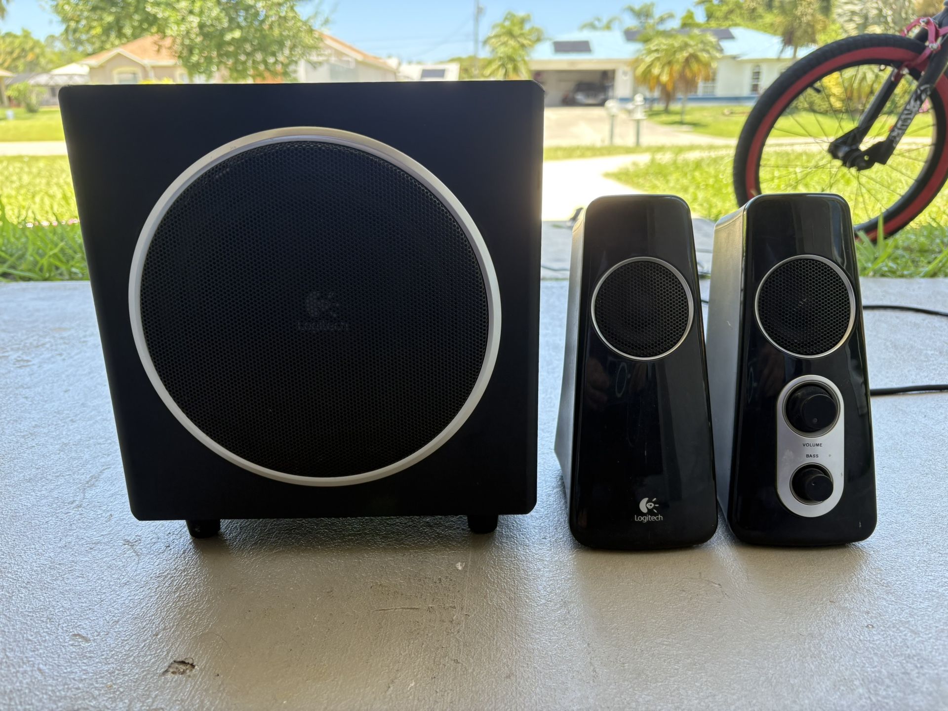 Logitech Z523 Speaker System