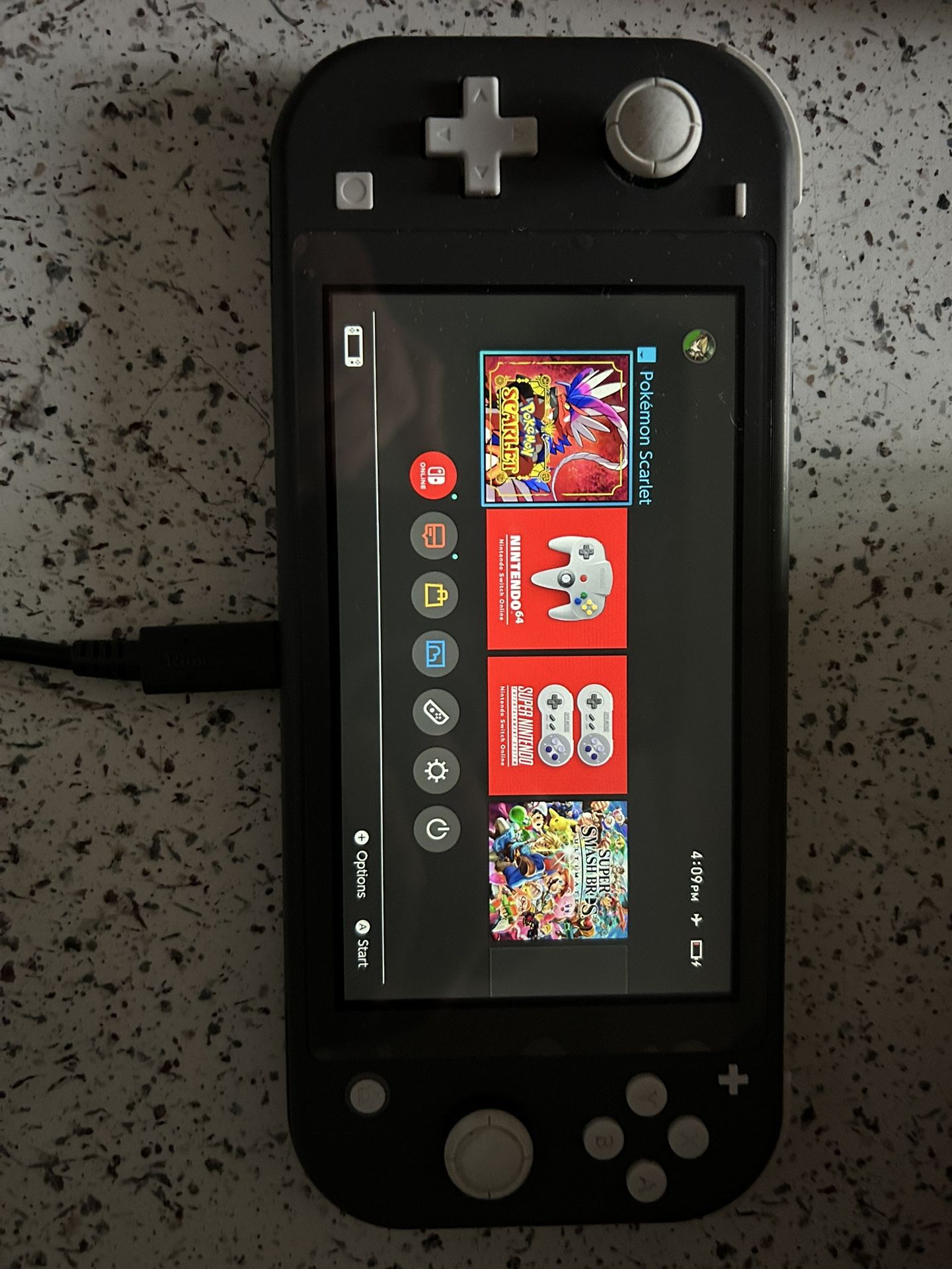 Nintendo Switch lite With Pokémon Scarlet And Pokémon sword