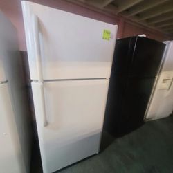 Apartment Refrigerator Kenmore Fully Functional Top Bottom