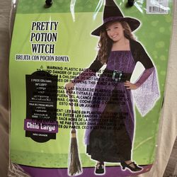 Halloween witch costume Size Large