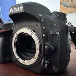 Nikon D600 & Lens Kit