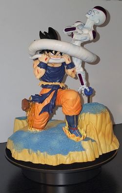 Gokú And Freezer Action Figure