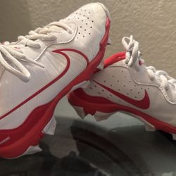 baseball cleats