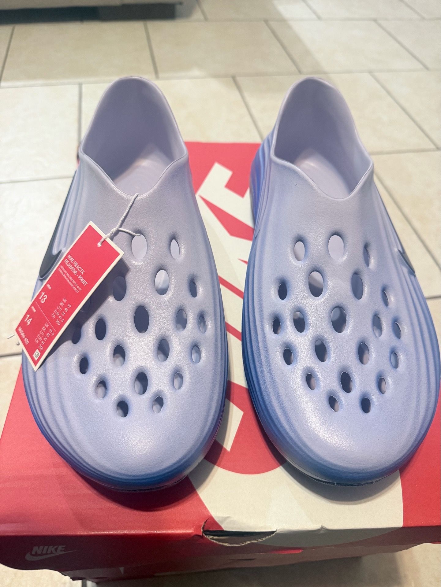 Nike ReactX Rejuven8 2 colors