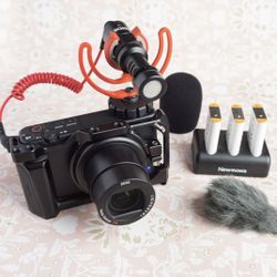 Sony ZV-1 Digital Camera Vlogging Kit